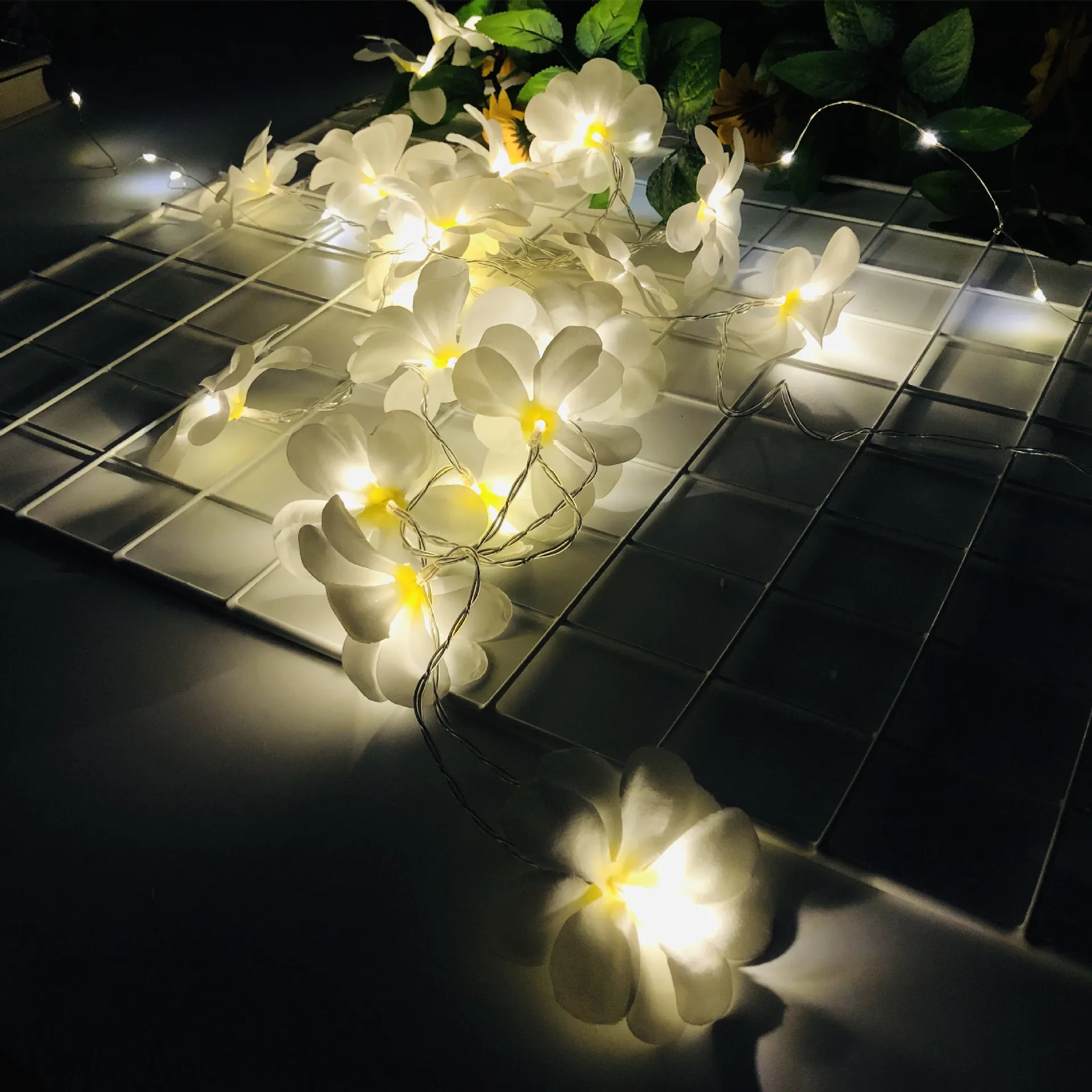 Эмуляция Плюмерия Rubra лампа 1,65 м 10LED креативный бытовой фестиваль вечерние украшения на батарейках теплый белый светильник струны