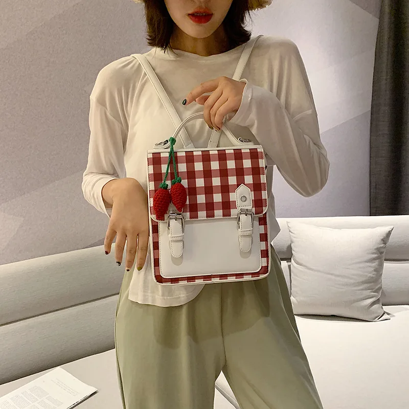 

Strawberry double - shoulder bag women 2019 new fashion satchel satchel with a Korean version of a small square bag.