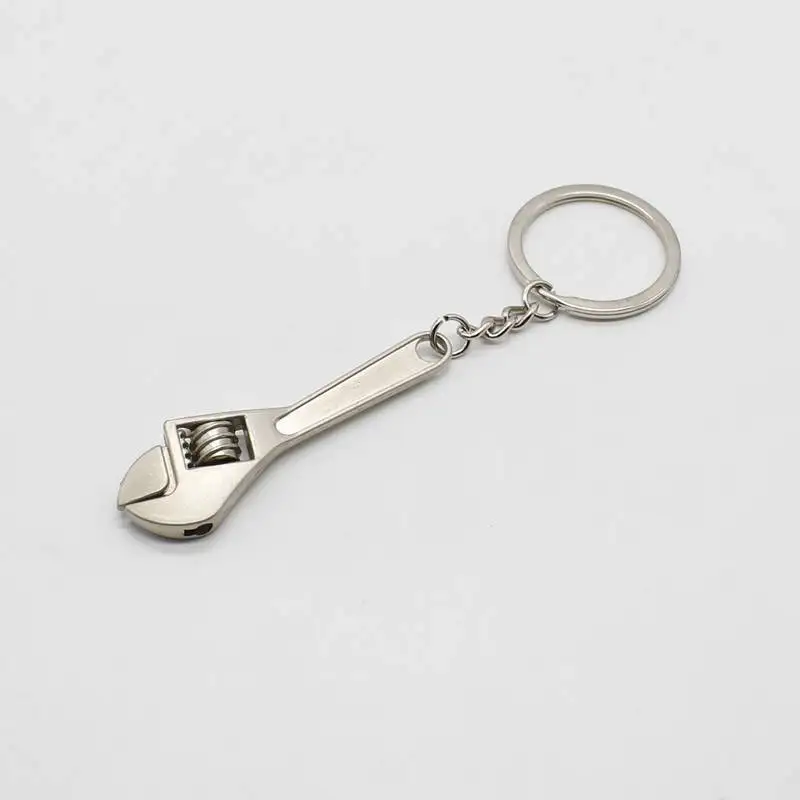 

Wrench Keychain Creative Removable Metal Wrench Key Gifts Keychain Charm Accessories