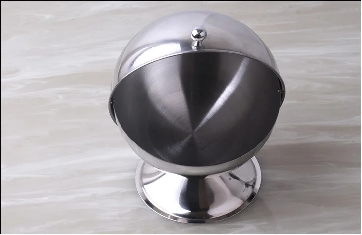 9-HTB16W0CXAomBKNjSZFqq6xtqVXa5