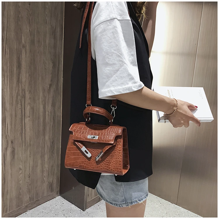 Модная крокодиловая Женская сумочка с пряжкой, квадратная сумка на плечо, женская сумка через плечо, роскошные женские сумки, дизайнерская сумка