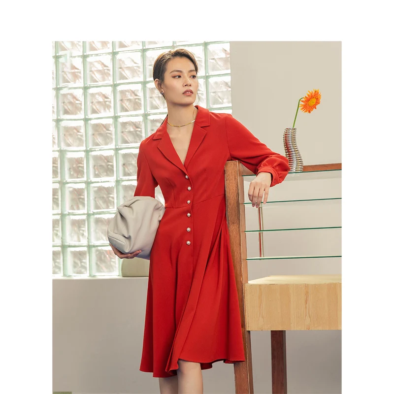 Online INMAN 2020 Frühling Literarischen Retro Büro Minimalistischen EINE Linie Perlen Tasten Design Mid Taille Frauen Knie Länge Kleid