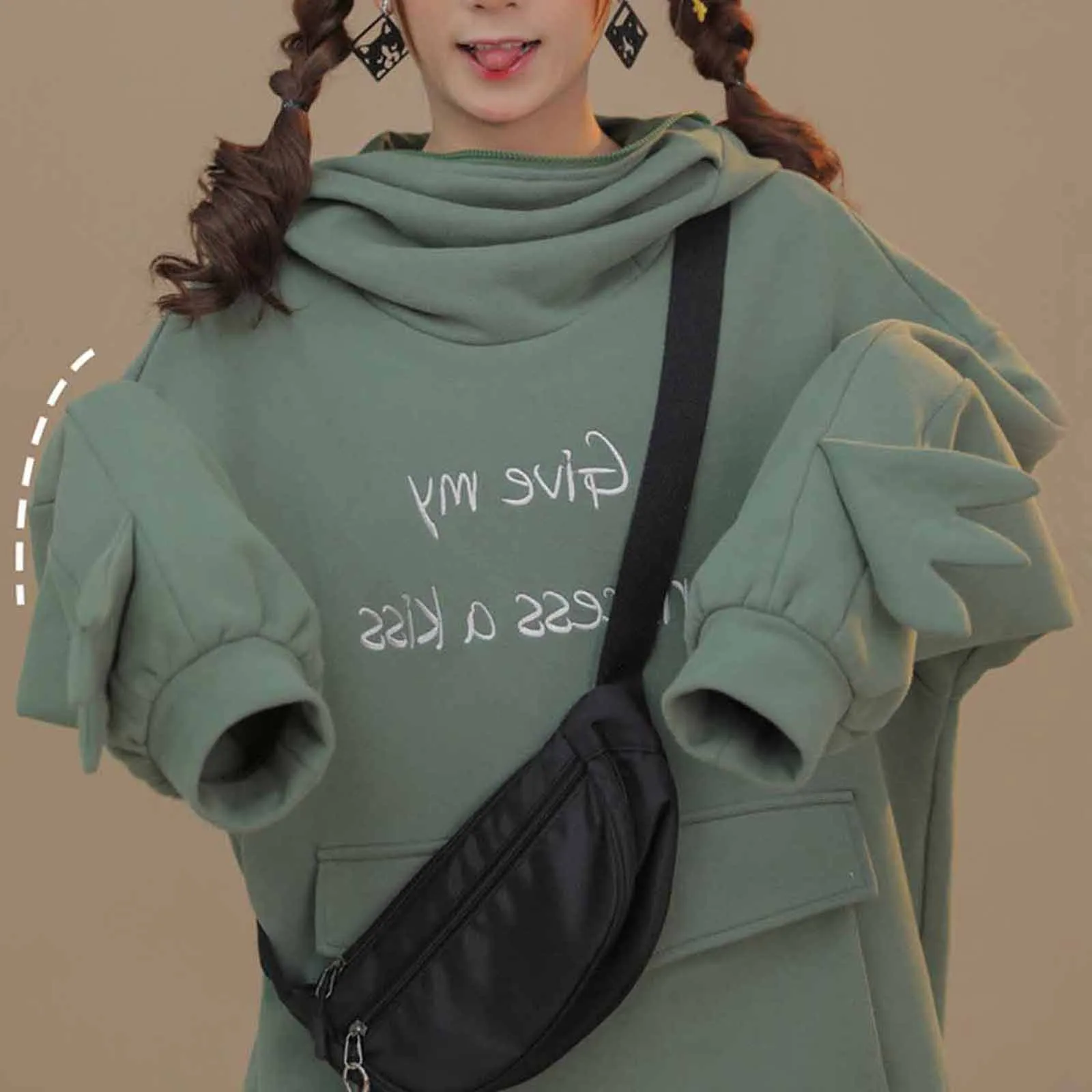 Plus Velvet Sweatshirt Women Hoodies Sweet Japan Top Creative Stitching Three-dimensional Cute Frogs Pullover Pocket Hoodies