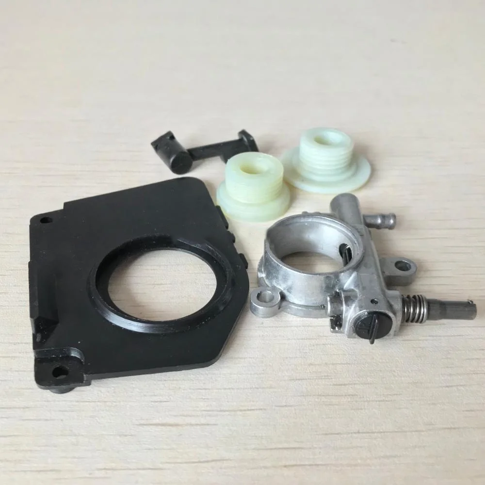 Oil Pump Cover Endless Screw Nozzle Kit Accessories Part For 25CC 2500 Chainsaw