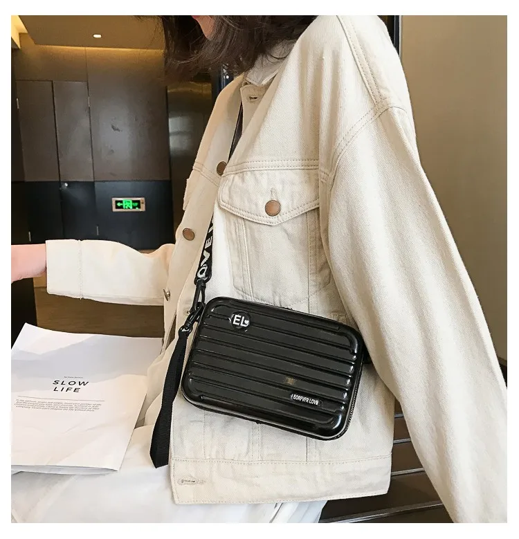 Женская мини-сумка через плечо в форме чемодана, модная Высококачественная маленькая сумка на плечо с широким буквенным ремешком, сумочка-клатч для девочек