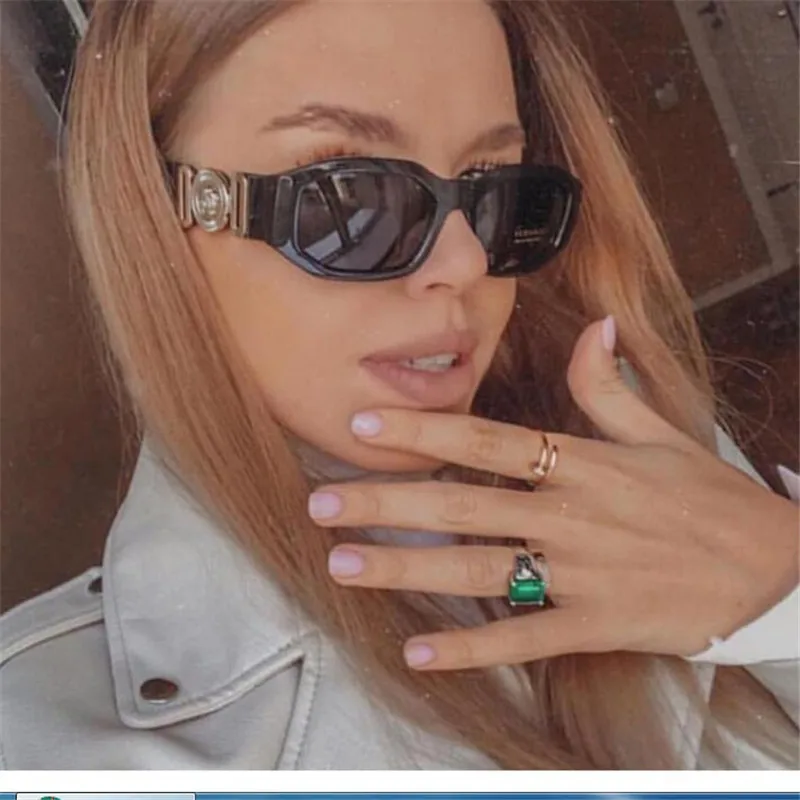

European and American fashion sunglasses Small black frame glasses