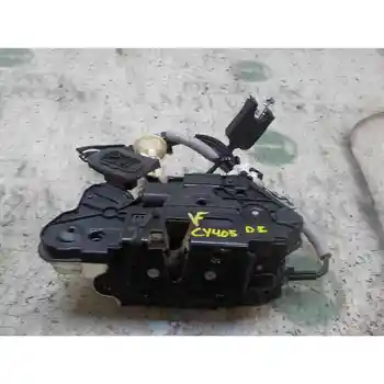 

DOOR LOCK FRONT LEFT VOLKSWAGEN GOLF VI (5K1) 2.0 TDI 7 PINS 5 DOORS [15730287]