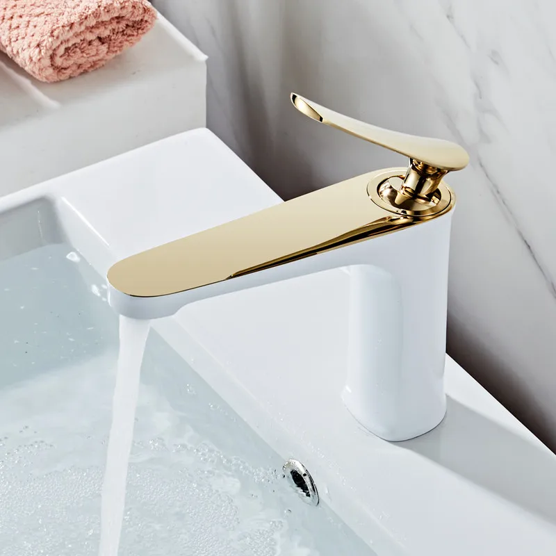 

Basin Faucets Fashion Bathroom Mixer Tap Brass Washbasin Faucet Single Handle Single Hole Elegant Crane For Bathroom