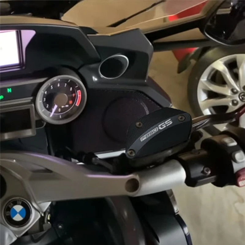 CNC High quality front brake fluid reservoir cap cover For BMW F900R F900XR F750GS F850GS 2018