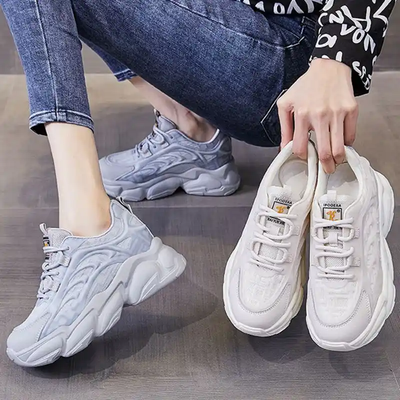 春21小型流行父の靴女性の韓国語バージョンネット赤と同じ厚さの底の内側高さの女性のスポーツ靴 レディースヴァルカナイズシューズ Aliexpress