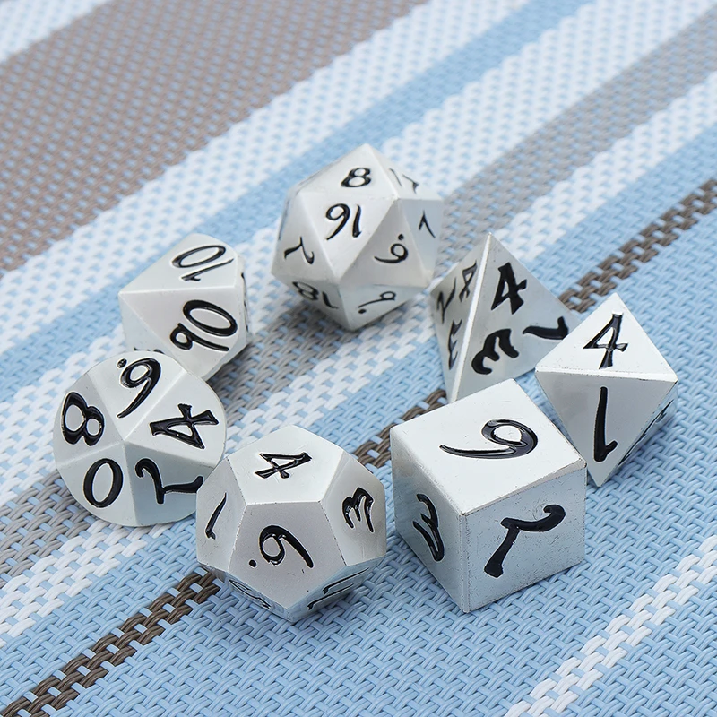 2 7 шт цинковые тяжелые металлические многогранные игральные кости DnD RPG комплект с черной тканевой сумкой Семейные развлекательные игровые кубики многомерные - Цвет: 2