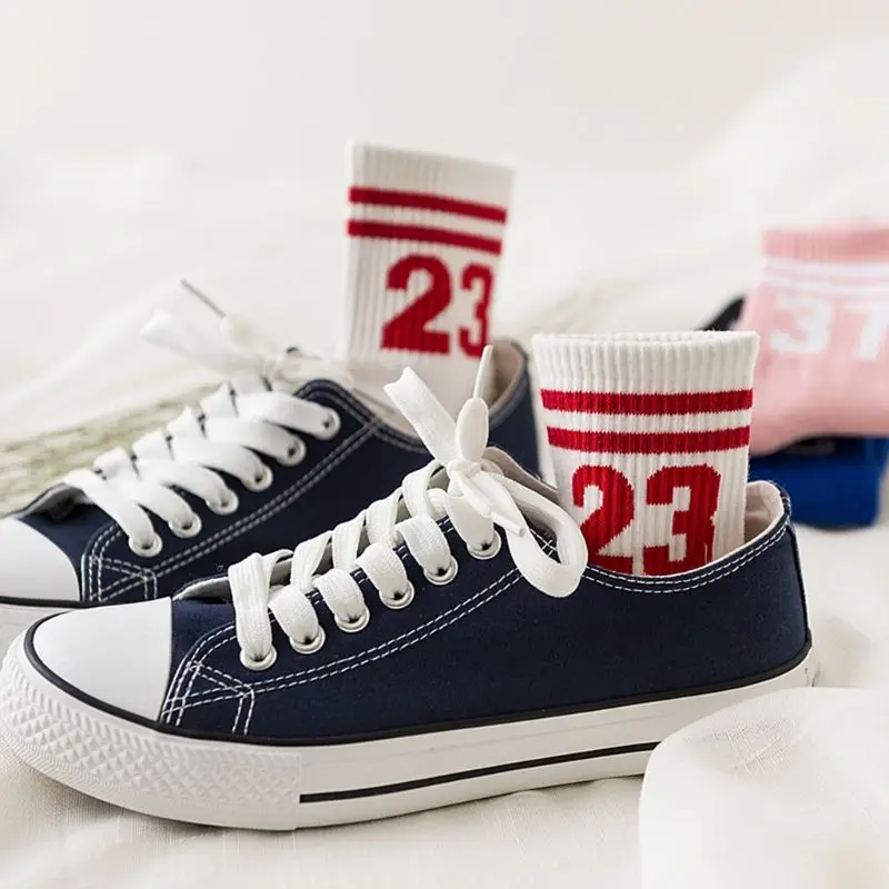 Новинка, 5 пар женских носочков в консервативном стиле, спортивные носки в двойную полоску с принтом цифр