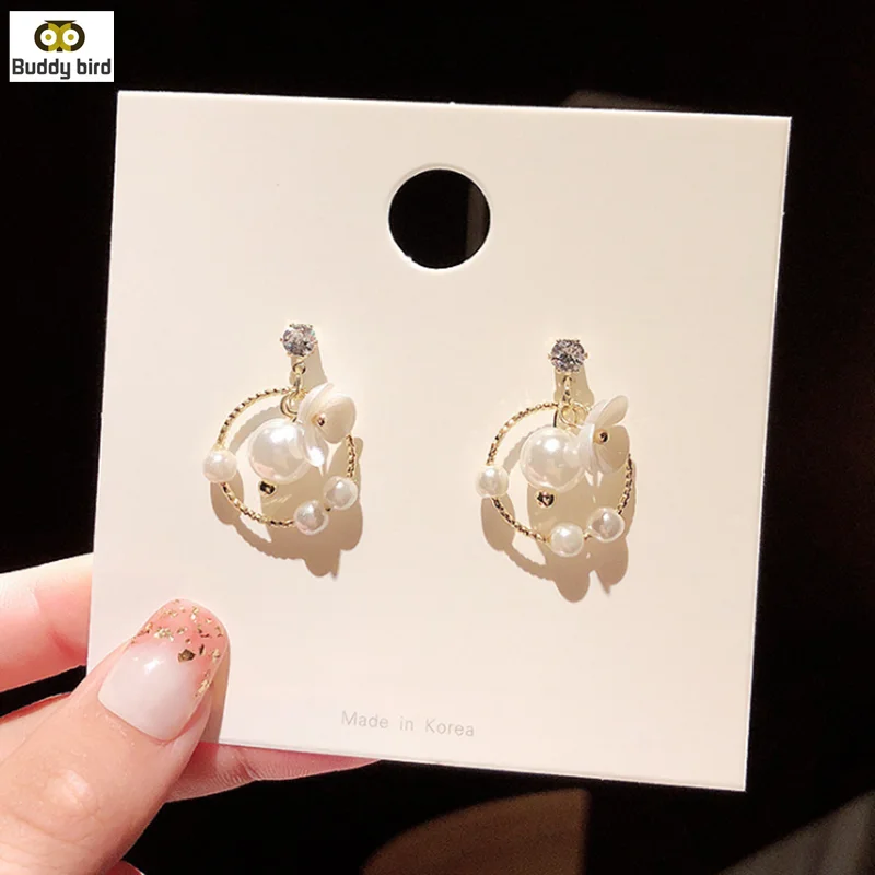 

Fashion Temperament Female Geometric Earrings small cute stud earrings Female Elegant Jewelry Pendientes boucle d'oreille femme