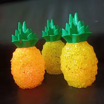 

Creative Paragraph Granule LED Seven-color Lights Pineapple Small Table Lamp Children Dolls Bedroom Gift Wholesale
