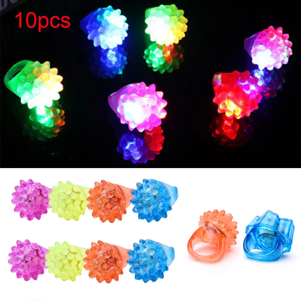 

Girls Boys Strawberry Fun Games Plastic Light Up Toy Bumpy Rings Party Favors Colorful Finger Children Flashing LED Portable