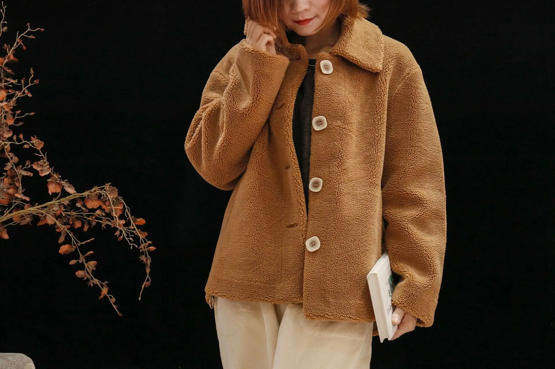 

Artistic Retro 19 Autumn And Winter New Style Solid Color Lambs Wool Fold-down Collar Versatile Casual Thick Coat Cotton-padded