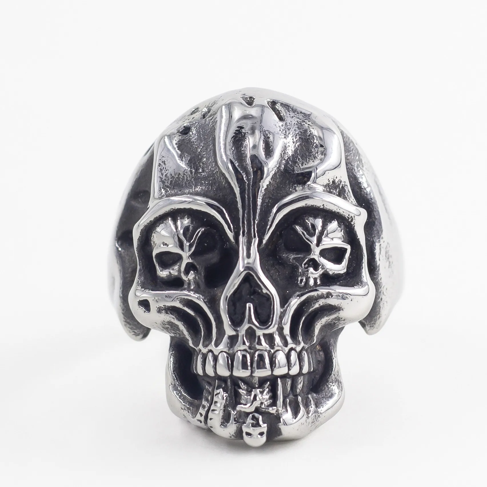 

New 316L stainless steel skull ring, high-grade Gothic HipHop fashion men's ring