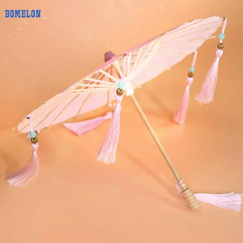 

Handmade Chinese Pink Oil-Paper Umbrella For Girl 60CM 1/3 Bjd Dolls Toy Umbrella Shooting Props Doll Accessories