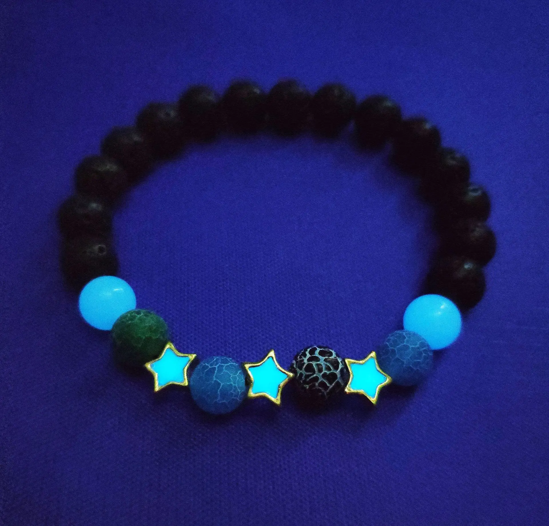 Gold Blue Светящаяся пентаграмма, натуральный вулканический камень, браслеты для мужчин и женщин, светящиеся в темные украшения, классические браслеты, аксессуары - Окраска металла: Gold Blue
