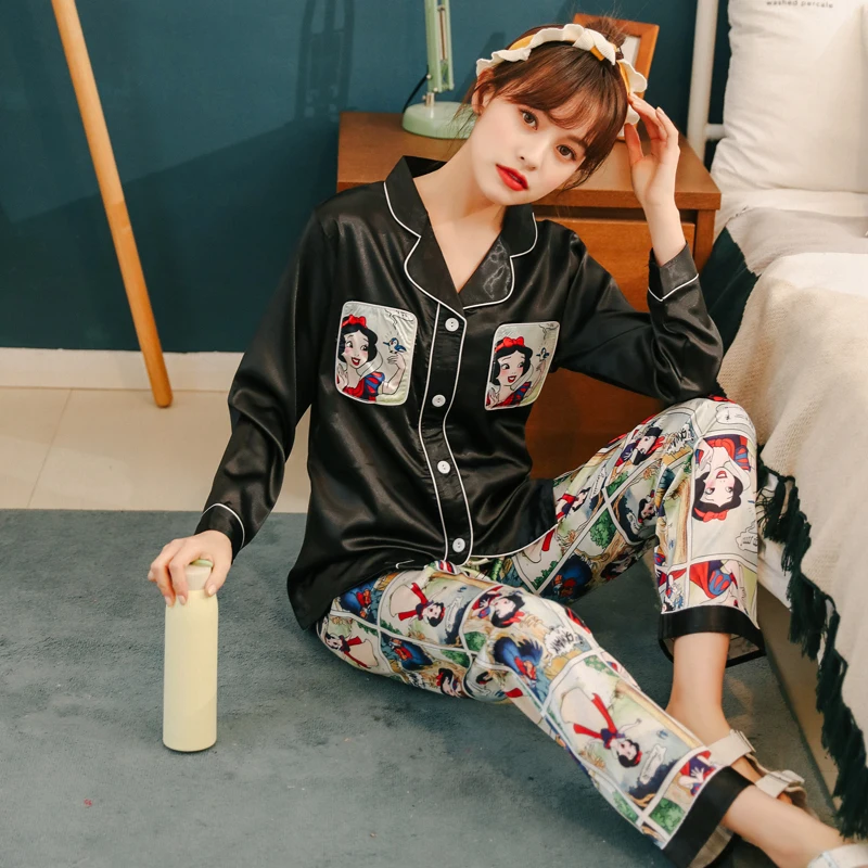 

Fashion Women Pajamas Female 2020 Spring Long Sleeve Silk Tracksuit Summer Woman Pyjamas Set Girls Autumn Satin Sleepwear Suit