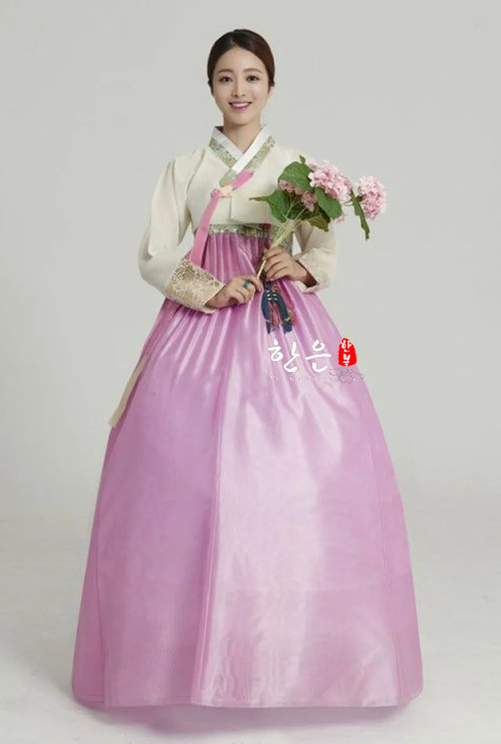 Корейское платье ханбок