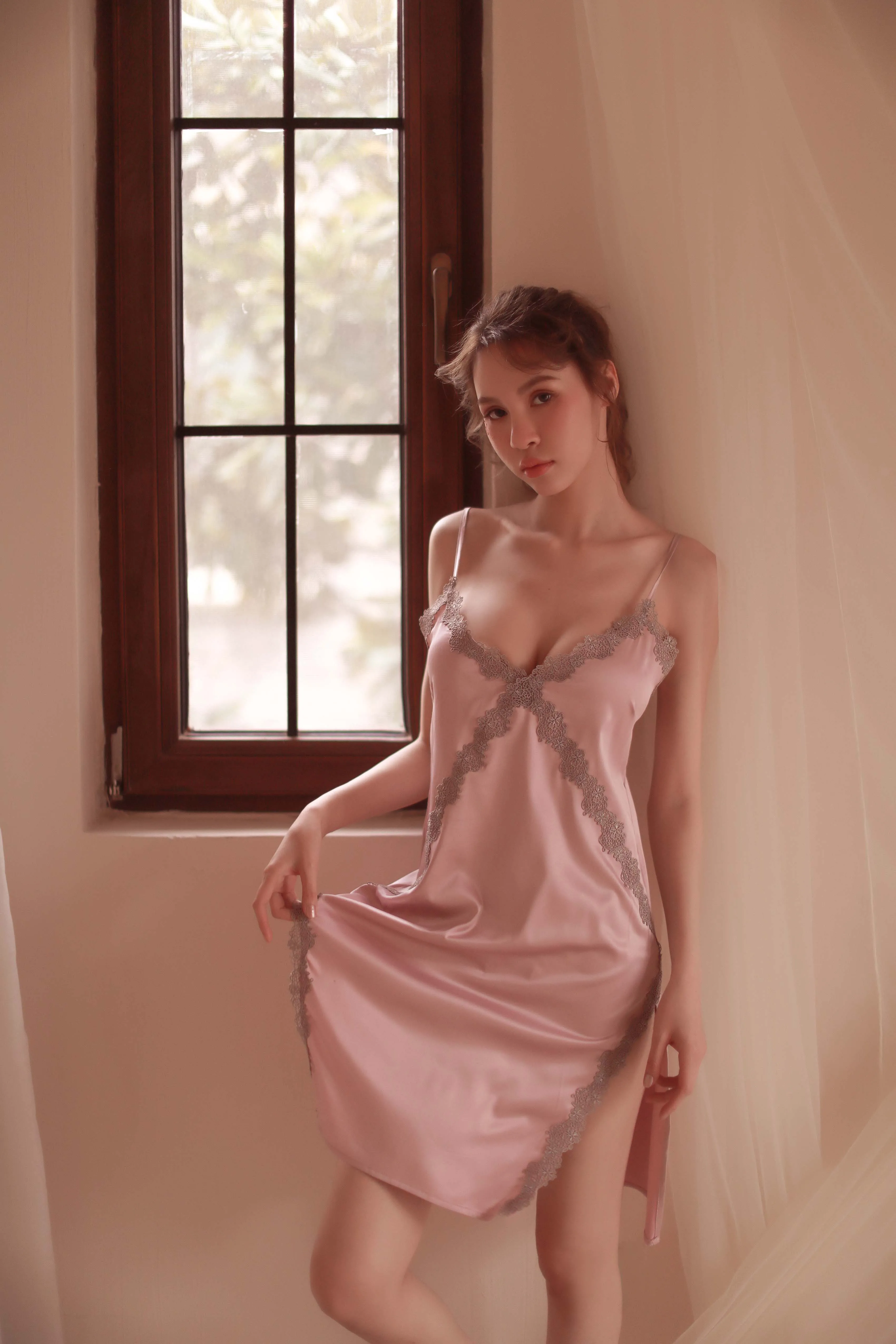 Летний ледяной шелк удобные, однотонного цвета на бретелях сексуальное кружевное платье с глубоким v-образным вырезом Ночное платье комплект с Штаны 9 цветов мл