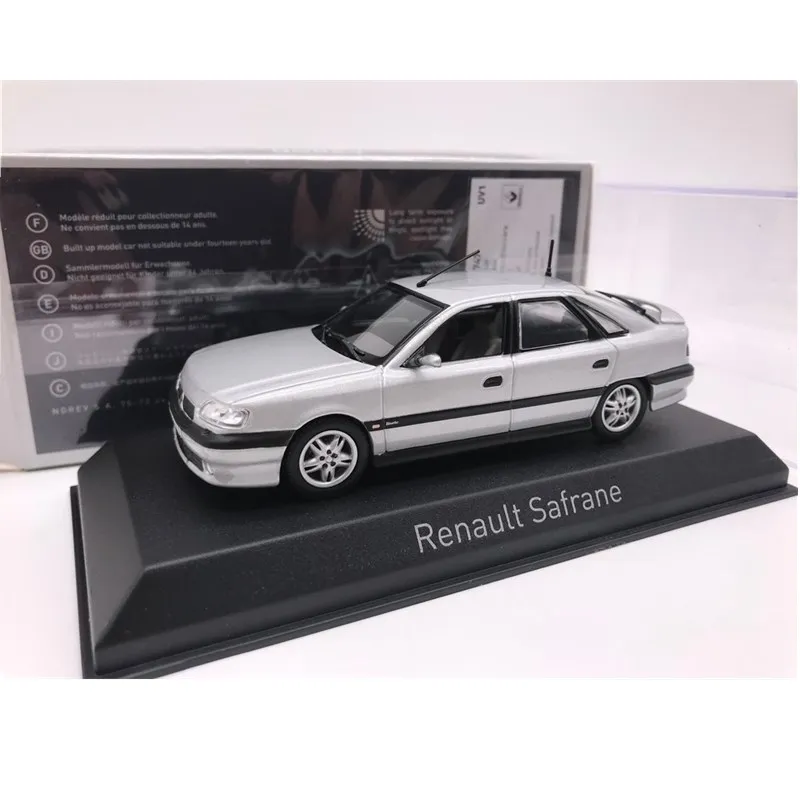 1:43 сплав модель автомобиля Renault safrane модель игрушечной машины Коллекция подарков