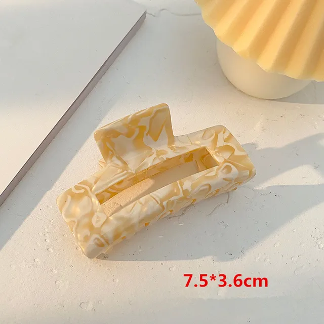 Bilandi 2021 New Hair Claw Large Geometric Hollow Square Tortoiseshell Leopard Acetate Hair Clip For Women Hair Accessories NO.2-7.5 cm