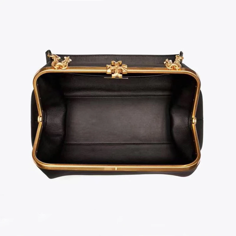 Clasp Purse | vlr.eng.br