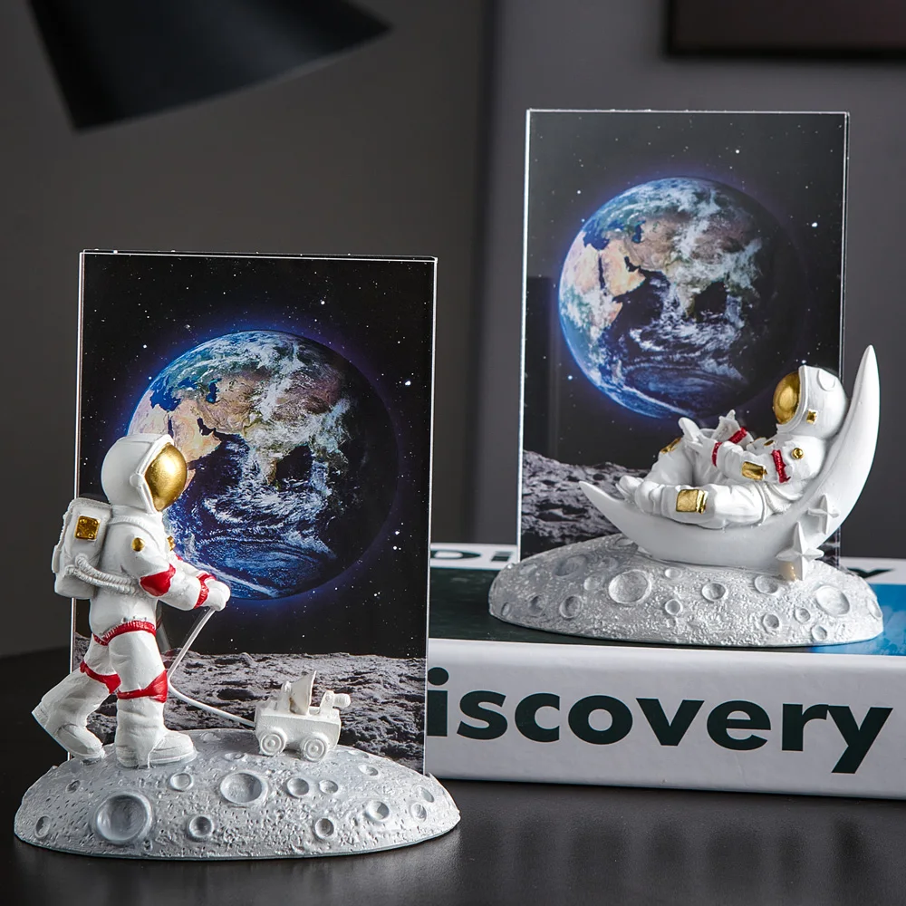 Creative Resin Astronaut Figurines Acrylic Photo Frame Modern Home Decoration Pictures Cosmonaut Statue Christmas Decor | Дом и сад