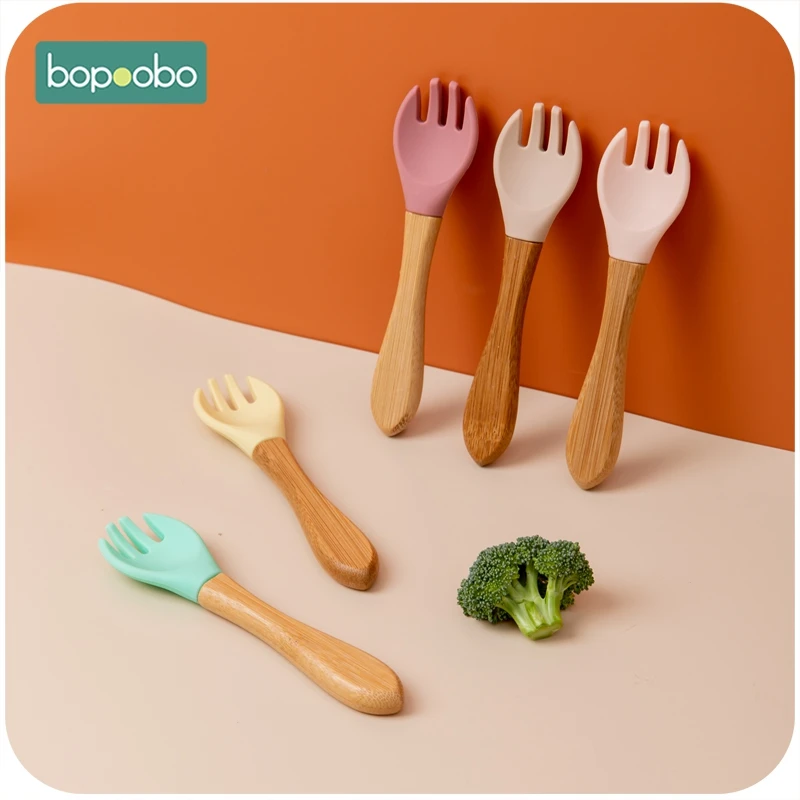 1/2pc BPA Free Baby Silicone Spoon Baby Feeding Supplies Silicone Fork Food Grade Newborn Accessories Teething silicone feeding spoon,silicone cutlery set,learning spoons,baby cutlery