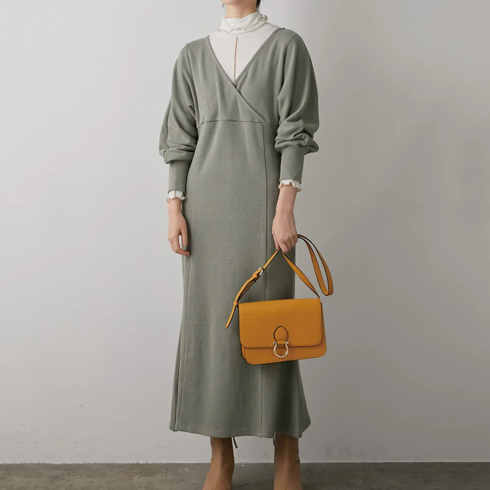 

Dress Simplicity Temperament V-neck Lantern Sleeve Fashion High Waist Long Knitting Sweater Dress Solid Color Slim Elegant