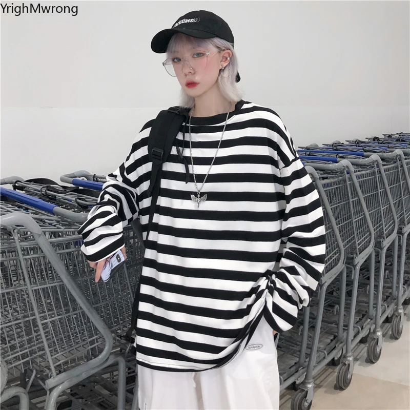 

Long Sleeve Striped Black White Fashion Zebra Block Loose T Shirt Tee T-Shirt Top Harajuku Streetwear Korean Women Man Pullovers