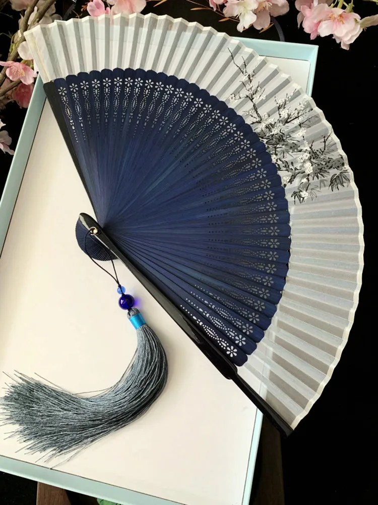 

Chinese Style Gift Portable Dance Hand Held Fan Performance Folding Fan Hollow