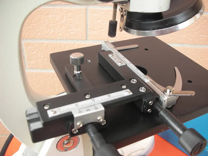 SDLSH Smicroscooptoebehoren Voor Volwassenen Biologische Microscooptoebehoren X Y Beweegbaar Stadium Met Schaalliniaal Microscoop Kleur Type A