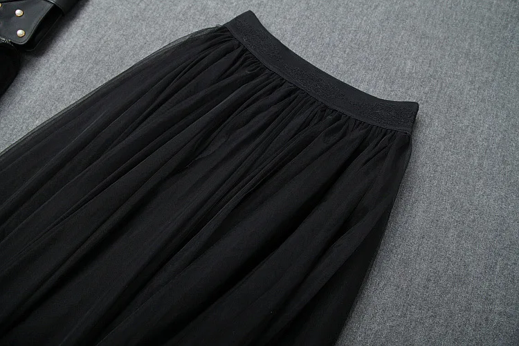 12071146872_277691265