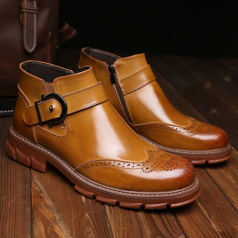 Winter Fleece Men's Brogue Boots Cow Genuine Leather Men Shoes Fashion Motorcycle Boots Man Comfortable Ankle Boots Casual Shoes