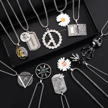 

Europe and America Multilayer Online Celebrity Cool Men and Women Necklace INS Nightclub Cool Sweater Chain Hiphop Pendant Penda