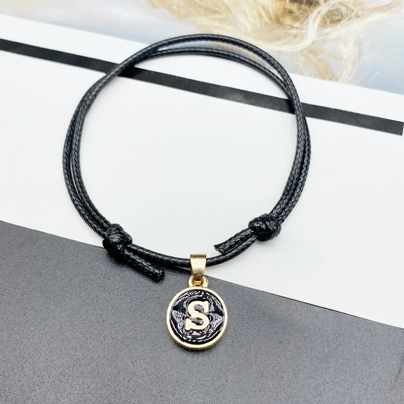 1 PC New Fashion Name Bracelet Adjustable Initial Letter Hand Jewelry Gift For Friend Black White Pendant Braceletl Wholesale