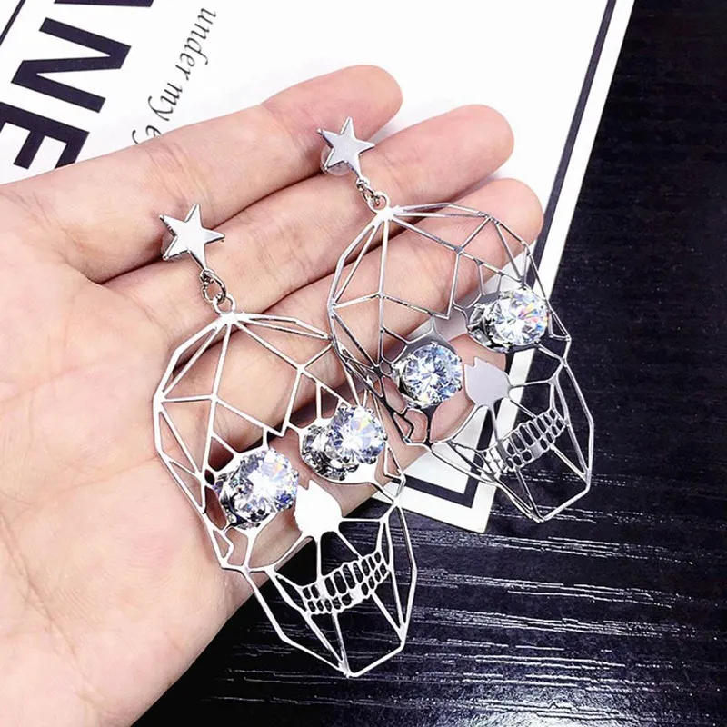 

Fashion Simple Hollow Skull Pendant Earrings Individual Women Metal Baroque Temperament Vintage Punk Skull Skeleton Earrings