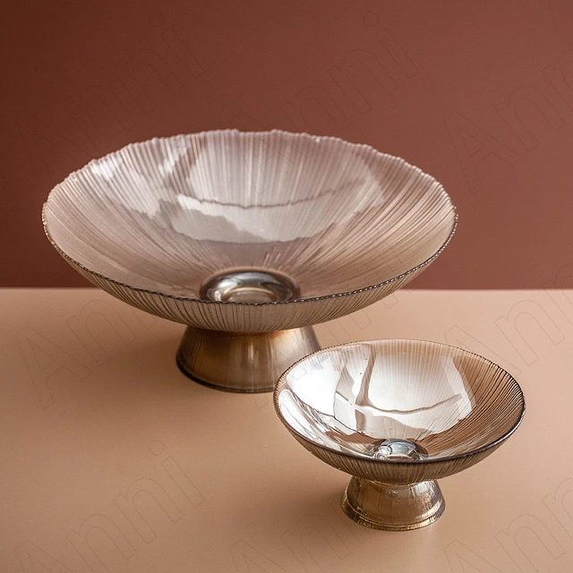 Luxury Modern Minimalist Hand Blown Glass Fruit Bowl with Metal