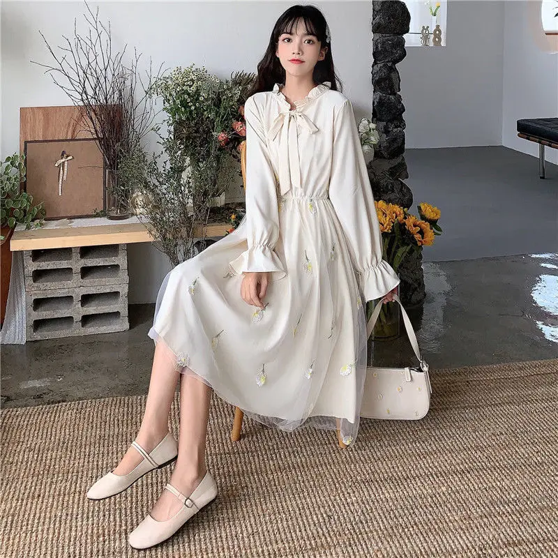 Long Sleeve Dress Women Patchwork Bow Collar Embroidery Elegant College Trendy Causal Holiday Ulzzang Empire Lovely Fall Apricot black dress