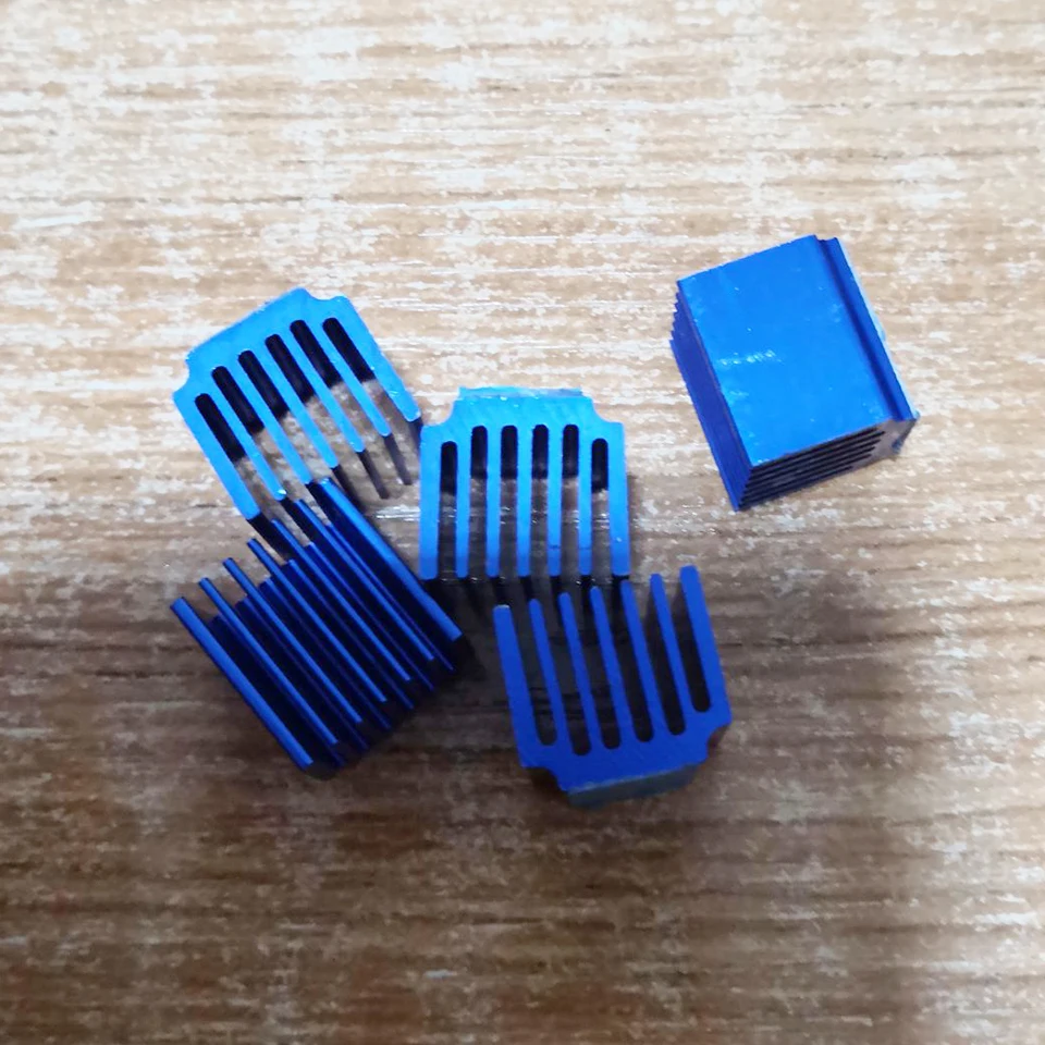 5pcs/lot 3D Printer Parts Stepper Motor Driver Heat Sinks Blue Cooling Block Heatsink For TMC2100 LV8729 DRV8825 Drive Modules es 3d printer parts heatsink aluminum cooling heat sink radiator heat dissipation for nema17 42 stepper motor 40x40x11mm