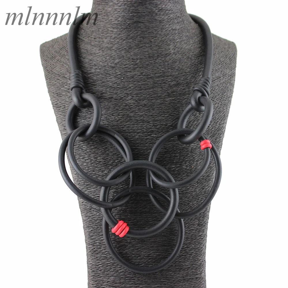 

New Hyperbole Style Big Circle Pendant Necklaces Black Rubber Jewelry For Women Long Choker Necklace Designer Handmade Jewelry