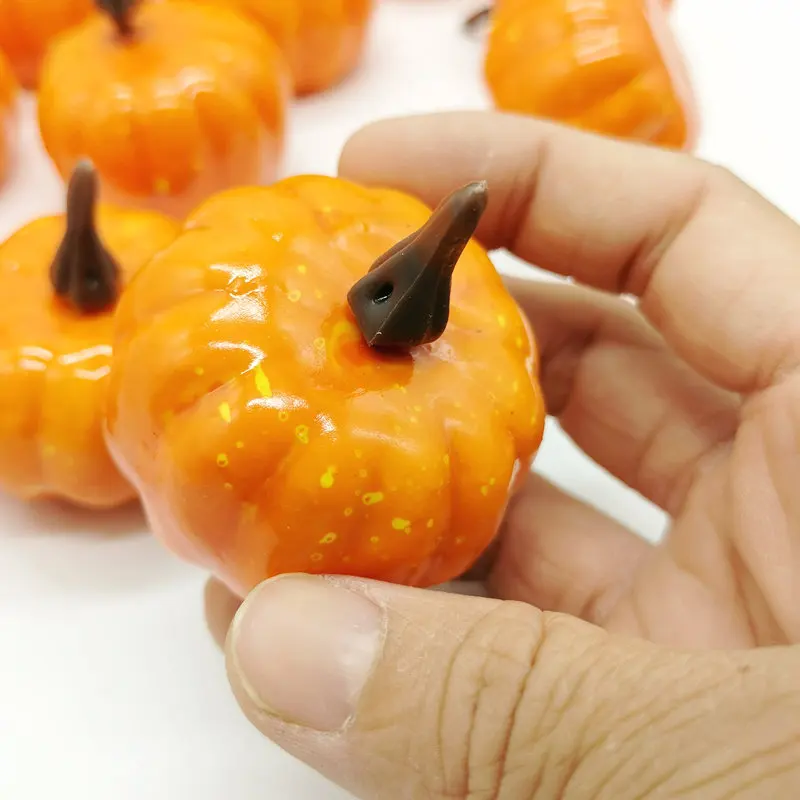 

1Pcs Halloween Decorative Pumpkin Mini Foam Simulated Fruit Props for Halloween Party Decoration Farmhouse Decor