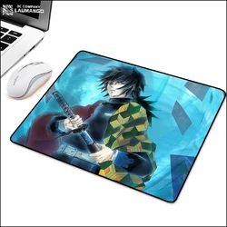 Demônio slayer kimetsu não yaiba ponto mouse tapetes de jogo genshin impacto gamer teclado almofada computador mousepad xl anime tapete