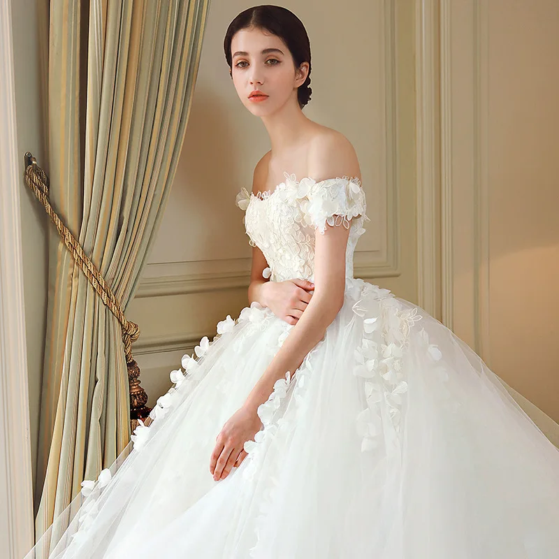Vrouwen Luxe Off Shoulder Borduren Bruidsjurk Lace Up Trouwjurken Vestido De Noiva/Свадебное Платье/Gewaad de Mariee Vrouwen Luxe Off Shoulder Borduren Bruidsjurk Lace Up Trouwjurken Vestido De Noiva/Свадебное Платье/Gewaad de Mariee