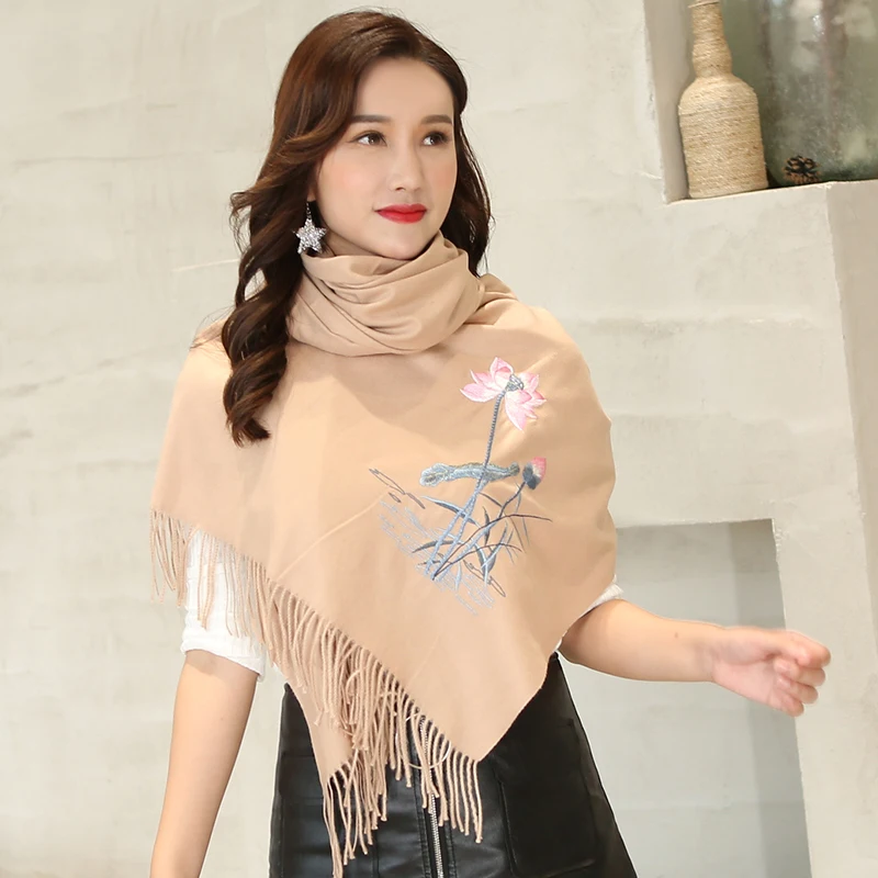 Autumn-Winter-New-Water-lily-Embroider-Shawl-Scarves-Women-Brand-Shawls-Long-Korea-Pashmina-Cashmere-Shawl (2)