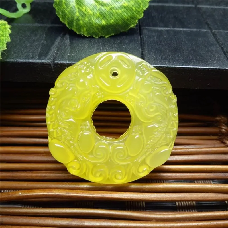 

Natural Chinese Gold Chalcedony Hand-carved Fabulous Wild Animal Jade Pendant Exquisite Precious Jewelry Topaz Necklace