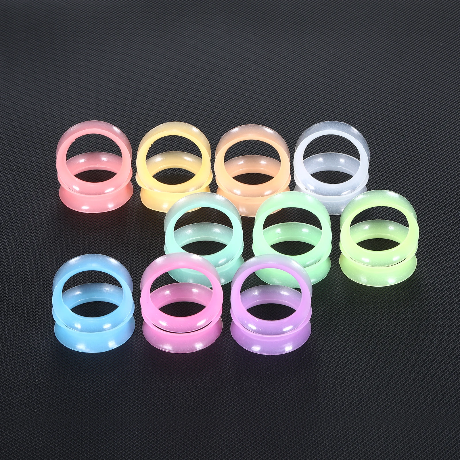 Piercing Jewelry Body Piercing Earrings Ear Piercing Jewelry Body Piercing Jewelry Body Jewelry 20Pcs Mixed Colors Silicone Ear Plugs Tunnels Earlets Glow in the Dark Ear Dilations Stretcher Expander Earring Piercing Gauges